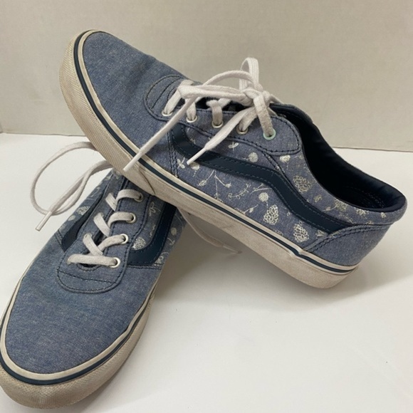 Vans Missy 6 denim-blue‎ white flowers sneakers - Picture 1 of 6